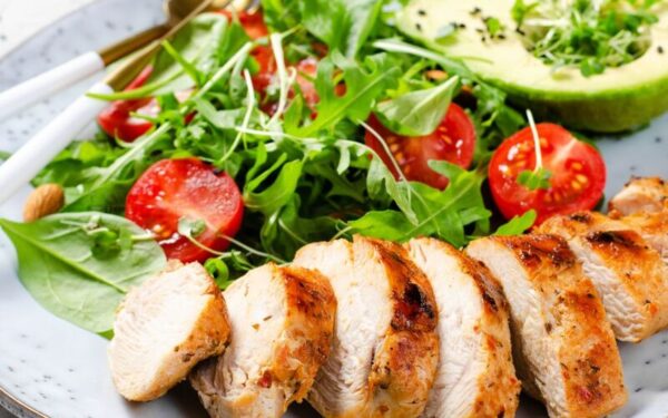 Salada De Frango Com Abacate